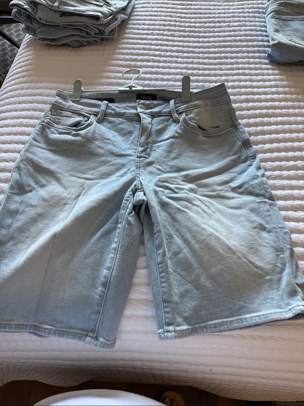 NYDJ Light Wash Women’s Denim Shorts Size 8